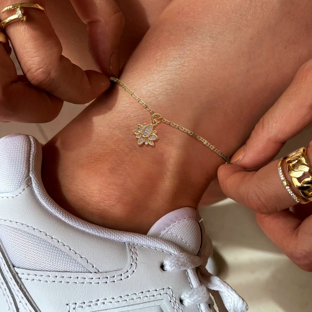14k Gold Plated Adjustable Anklet with Tranquil Lotus Design