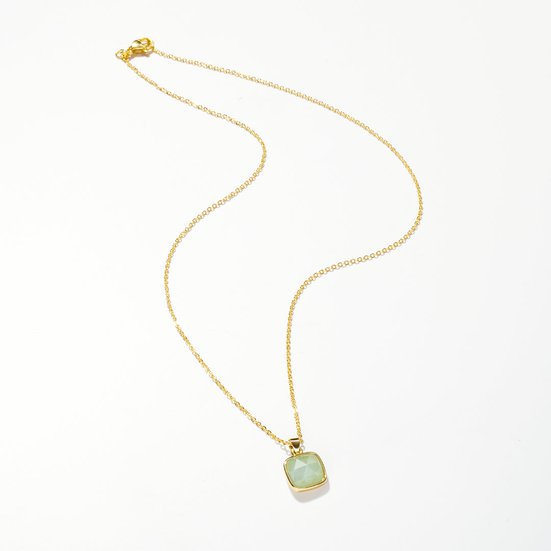 14K Gold Healing Crystal Necklace Natural Energy Stone Pendant Necklace - Aquamarine